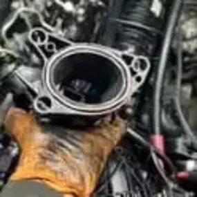 Bild von McQueen's Vehicle Services Ltd