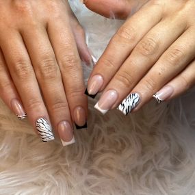 Bild von M Nails & Spa