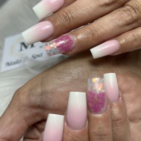 Bild von M Nails & Spa