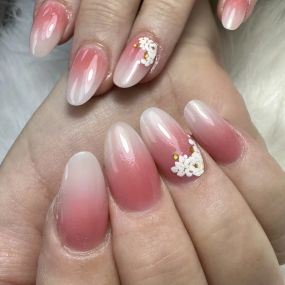 Bild von M Nails & Spa