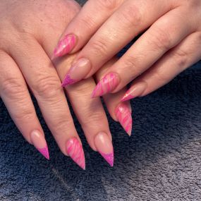 Bild von M Nails & Spa