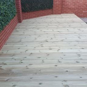 Bild von MJB Decking Limited