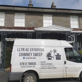 Bild von Llyn Eifionydd and Meirionydd Chimney Sweep