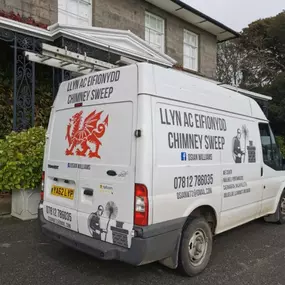 Bild von Llyn Eifionydd and Meirionydd Chimney Sweep