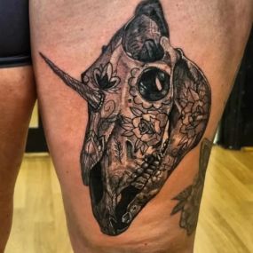 Bild von Tattoo and Piercing by Dave and Fin