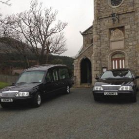 Bild von Mcclure's Funeral Service