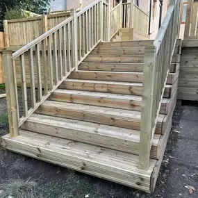 Bild von Beechwood Fencing & Decking Supplies Ltd