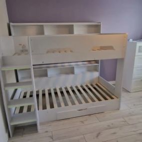 Bild von Any Furniture Build