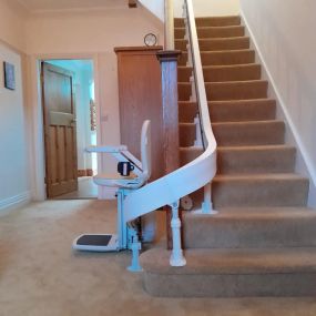 Bild von Think Stairlifts Ltd