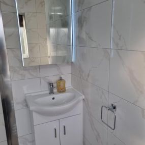 Bild von Star Bathrooms & Tiling Ltd