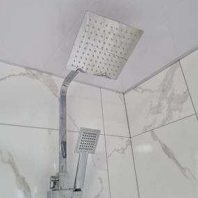 Bild von Star Bathrooms & Tiling Ltd