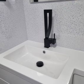 Bild von Star Bathrooms & Tiling Ltd