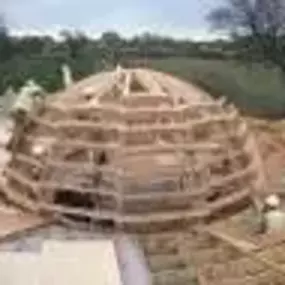 Bild von J R Building