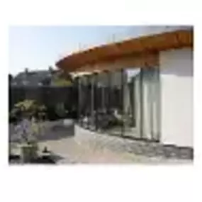 Bild von J R Building