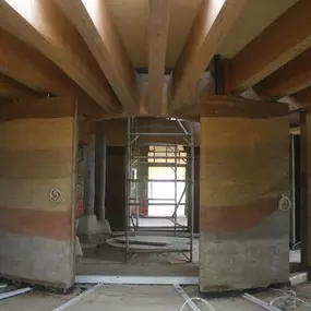 Bild von J R Building