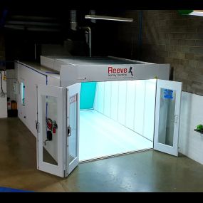 Bild von Reeve Spray Booths