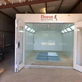 Bild von Reeve Spray Booths