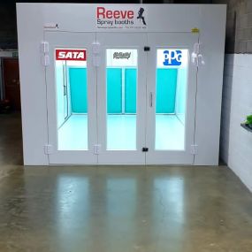 Bild von Reeve Spray Booths