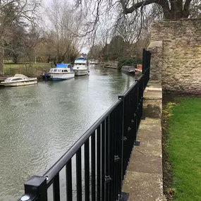 Bild von Simms & Sons Ltd