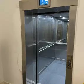 Bild von ADL Lift Services Ltd