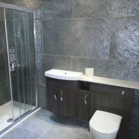 Bild von Livingston Tiles and Bathrooms Ltd