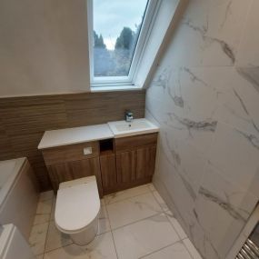 Bild von Livingston Tiles and Bathrooms Ltd