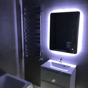 Bild von Crystal Bathroom Fitting Solutions