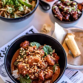 Bild von Tin Drum Asian Kitchen & Boba Tea Bar - The Village at Druid Hills