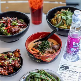 Bild von Tin Drum Asian Kitchen & Boba Tea Bar - The Village at Druid Hills