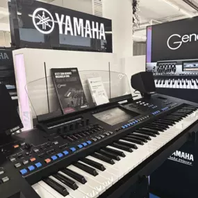 Bei uns ist das Yamaha-Flagschiff-Keyboard Genos2 im Shop anspielbar!