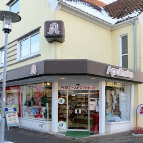 Aussenansicht der Post-Apotheke