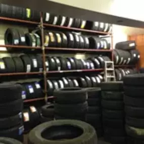 Bild von Xpress Tyres Ltd And 24/7 Mobile Tyre Fitting Manchester