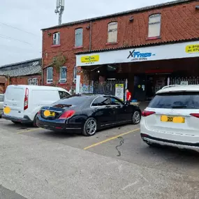 Bild von Xpress Tyres Ltd And 24/7 Mobile Tyre Fitting Manchester