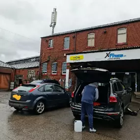 Bild von Xpress Tyres Ltd And 24/7 Mobile Tyre Fitting Manchester