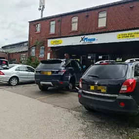 Bild von Xpress Tyres Ltd And 24/7 Mobile Tyre Fitting Manchester