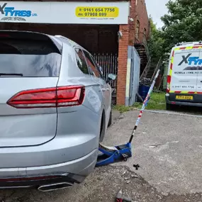 Bild von Xpress Tyres Ltd And 24/7 Mobile Tyre Fitting Manchester