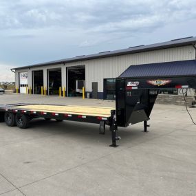 H&H TRAILERS 102X20+5 16k Low Profile Dovetail Super Deluxe Ramps Gooseneck Deckover - 2024