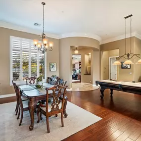 Bild von RE/MAX Fine Properties North Valley