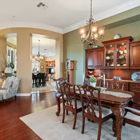 Bild von RE/MAX Fine Properties North Valley