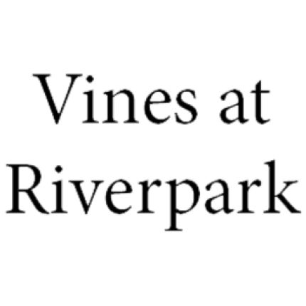 Logotipo de The Vines at Riverpark