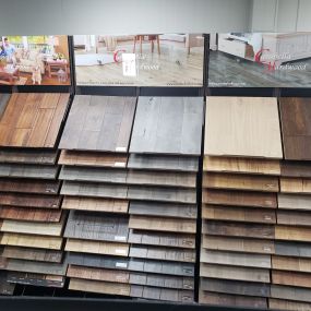 Accent Flooring Samples and flooring examples come in for a visit to start planning your flooring from Hardwood, Ceramic tile, Laminate, and Carpeting we have the brands and styles you are looking for.