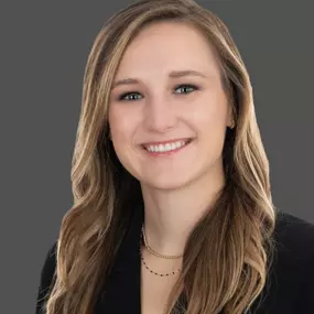 Alex Riddle joined Riddle & Riddle in 2020 as a personal injury lawyer handling all types of injury cases throughout North Carolina.