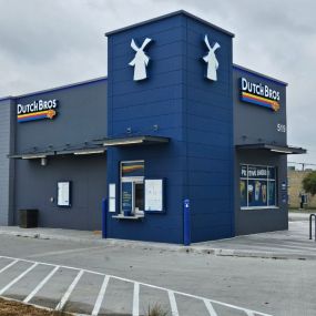 Dutch Bros Bandera