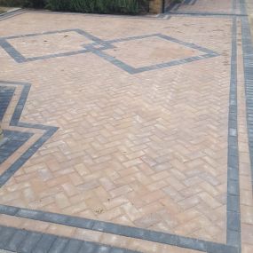 Bild von Shortthorns Paving & Driveways