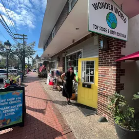 Wonder World Toys Medford, NJ