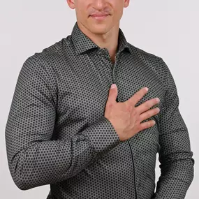 Porträt im eleganten Hemd