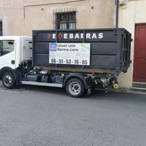 Bild von Je Débarras Lyon entreprise pour débarrasser vide Maison Appartement Cave Encombrants