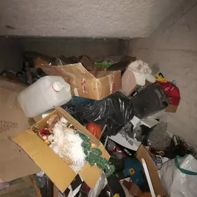 Bild von Je Débarras Lyon entreprise pour débarrasser vide Maison Appartement Cave Encombrants