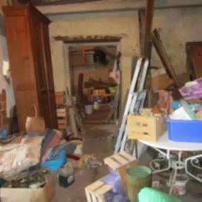 Bild von Je Débarras Lyon entreprise pour débarrasser vide Maison Appartement Cave Encombrants