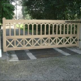 Bild von SJS Gates Ltd